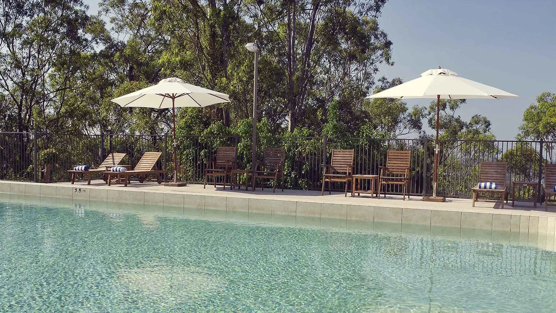 Hotel Mercure Clear Mountain Lodge Mount Samson