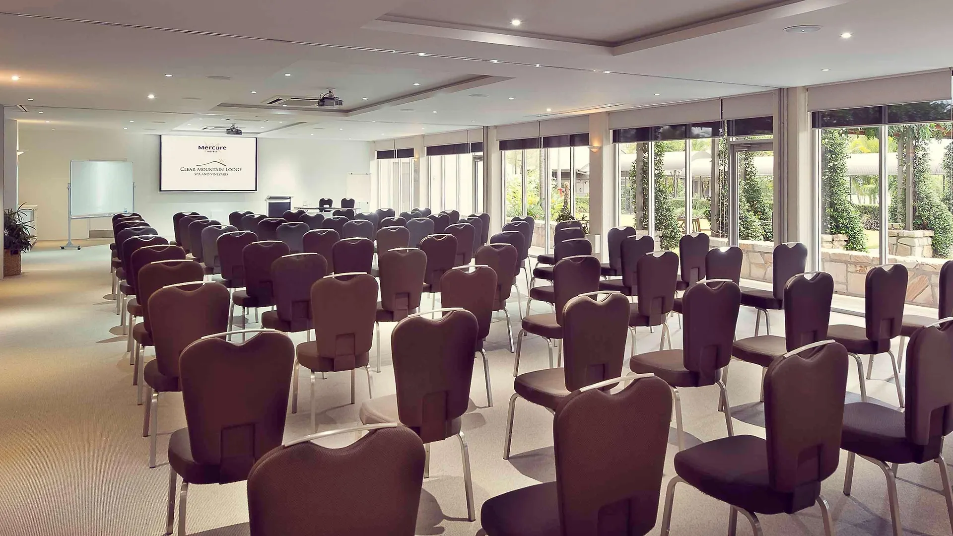 **** Hotel Mercure Clear Mountain Lodge Mount Samson Australia