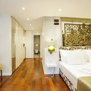 Nish & Hotel Istanboel