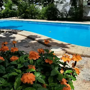 Carymar Hotel