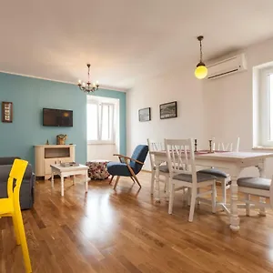 Amare Seaview Apartment
